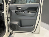 運転席ドアの内張☆パワーウィンドウです♪