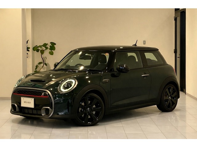 ミニ クーパー S レゾリュート エディション DCT 