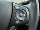 ◆アダプティブクルーズコントロール◆予め設定した車速内でクルマが自動的に加減速。前走車との適切な車間距離を維持しながら追従走行します。【LKAS】車線維持支援システムでステアリング操作を支援。