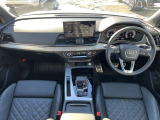 Audiのインテリアはエクステリア同様、優れたデザイン性とクオリティ、そして機能性を兼ね備えております。
