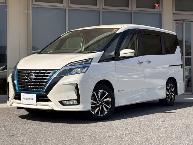 セレナ 1.2 e-POWER ハイウェイスターV 