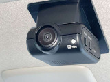 ドライブレコーダー装備です!もしもの時やあおり運転など、映像記録は証拠になるのであると安心ですね!