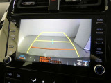 バックガイドモニターで、後方を確認しながら安心して駐車することができます。運転初心者も熟練者も必須の機能ですよ!