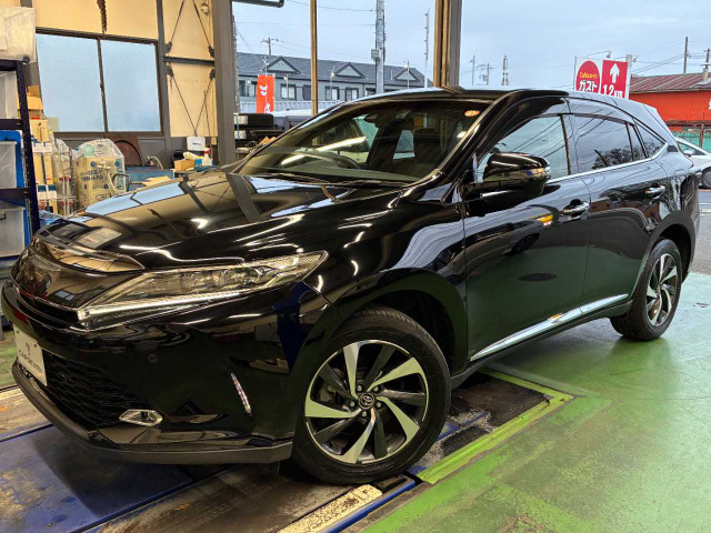 ハリアー2.0 プレミアム メタル アンド レザーパッケージ