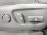 【パワーシート】スイッチ一つで簡単にシートの微調整が可能!電動だから力もいりません!快適なシートポジションにセットして、快適なドライブをお楽しみください。