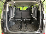 普段のお買い物や通勤、送迎等に十分な荷室スペースを確保しております。セカンドシートを倒すと、大きな荷物の積載も可能です♪