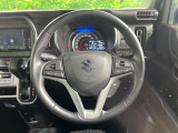 ステアリングも使用感が少なく、きれいな状態となっております♪