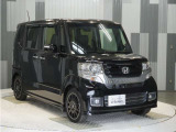 この度は当店の車両を御覧頂きましてありがとうございます。当店の販売車両はそのほとんどが自社での下取り車とデモカー(展示、試乗車)から構成され、安心してご購入いただけます。