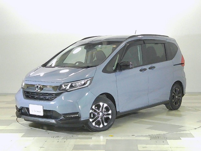 フリード 1.5 ハイブリッド クロスター ブラックスタイル 