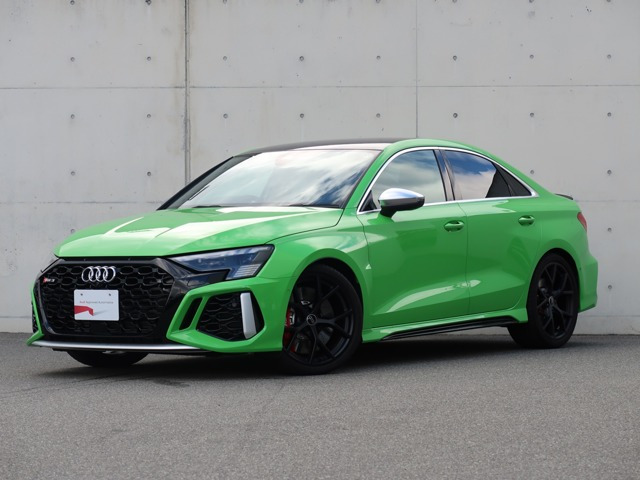 RS3セダン2.5 4WD
