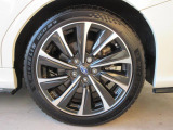 左後 オシャレは足元からが基本!アルミホイールが決まってます!「*ホイールロックナットは展示用です」