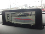 前後パーキングセンサーとガイド線付の360度カメラ!