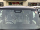 【衝突被害軽減ブレーキ】前方の車や障害物を検知し、自動でブレーキをサポート!もしもの時も安心の安全装備です♪