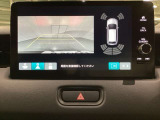バックでの車庫入れも安心です! リアカメラが付いているバックモニター付のナビを装備しております。バンパーについているソナーや、操作線もついており距離感も画面から確認できます。