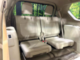 3列目シートはもちろん状態良好☆大人でもゆったりと座って頂けますので、大人数でのお出かけもラクラクです♪ご家族で、気の知れた仲間で、ドライブに行くのが楽しみですね♪