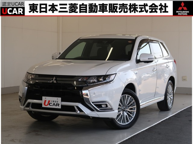 アウトランダーPHEV2.4 G プレミアムパッケージ 4WD