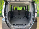 後席を格納すると、これだけの広さが!シーンに合わせたシートアレンジで、大きな荷物も積むことが出来ます♪