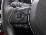 ステアリングスイッチ装備!運転しながら手元でオーディオの操作などができます。