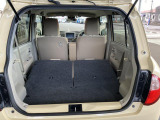 後部座席を倒すと大容量のラゲッジルームに!