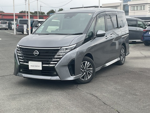 セレナ 1.4 e-POWER ハイウェイスターV 