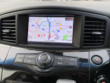 日産純正カーナビ付きです。