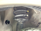 お車を安心してお乗りいただく為には、足回りの定期点検が欠かせません。サービスサポート(有償保証)では無料点検もご提供しており、安心のカーライフをお過ごしいただけるサポート体制が整っています。