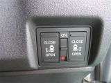 パワースライドドアは、運転席からボタンひとつで開閉できます♪