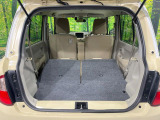 後席を格納すると、これだけの広さが!シーンに合わせたシートアレンジで、大きな荷物も積むことが出来ます♪