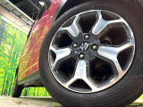 【純正15インチアルミホイール】外観にマッチした純正アルミホイールを装着しております。各種社外アルミホイールや、スタッドレスタイヤも取扱いしております。是非ご相談ください♪