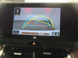 バックガイドモニターで、後方を確認しながら安心して駐車することができます。運転初心者も熟練者も必須の機能ですよ!