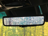 【デジタルインナーミラー】カメラが撮影した車両後方の映像をルームミラー内に表示。クリアな視界で状況の確認が可能です!※ドラレコ機能ご利用には別途SDカードをご用意いただく場合があります。