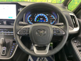 【純正革巻きステアリング】上質な革を使用することで、手にしっかり馴染みとても運転しやすいハンドルです♪