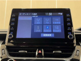 ディスプレイオーディオを装備。スマホと車をつなぐことで、これまでのナビに加えていろんなサービスが楽しめます。