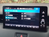 ナビ機能だけでなく、フルセグ、Bluetoothなどのオーディオ機能がついています!
