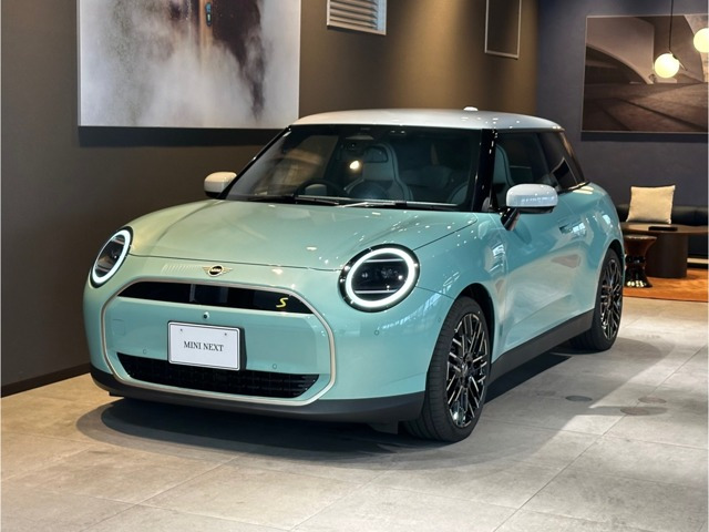 ミニ クーパー SE