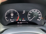 マルチインフォメーション・ディスプレイでは、燃費や車速、ホンダセンシング機能の注意表示など表示され、快適な運転に。