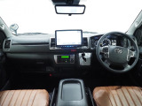 【登録済未使用車/R7年式/アースカラーパッケージ/ガソリン】BLACKEDITION&times;オフロード【全国納車可能