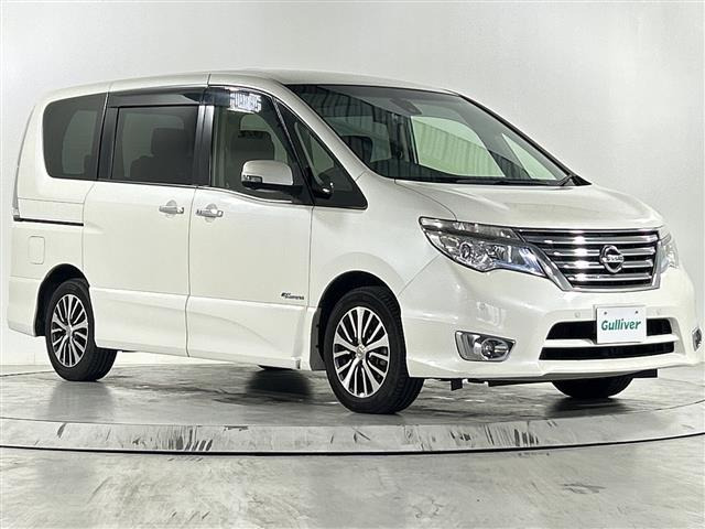 セレナ 2.0 ハイウェイスター Vセレクション+Safety II S-HYBRID 修復歴無し