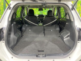 後席を格納すると、これだけの広さが!シーンに合わせたシートアレンジで、大きな荷物も積むことが出来ます♪