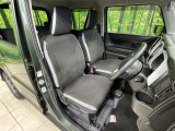運転席シート廻りは使用感も少なく、良好な状態となっています。丁寧に使われていたことがよくわかりますね。