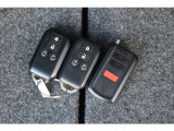 安心のスペアキー完備、便利なリモコンエンジンスターター付きです。