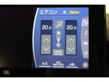 運転席と助手席、それぞれ温度調節ができます!