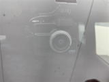 【ドライブレコーダー】映像・音声などの運転中の記録を残します。事故などを起こした起こされた時の証拠になりえますので、もしも時でも安心ですね。