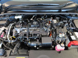 1800ccガソリンエンジン+モーターのハイブリッドです。