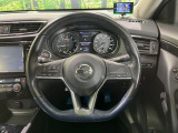 ステアリングも使用感が少なく、きれいな状態となっております♪