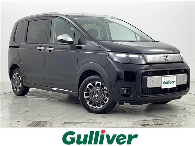 フリード1.5 e:HEV クロスター 4WD修復歴無し