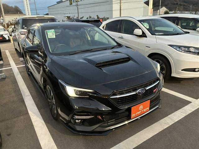 レヴォーグ 1.8 STI スポーツ EX 4WD STIエアロ 禁煙車 純正11.6インチナビ
