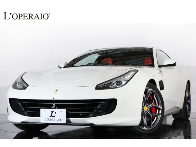 GTC4ルッソTLEDカーボンステアリング カーボンパーツ