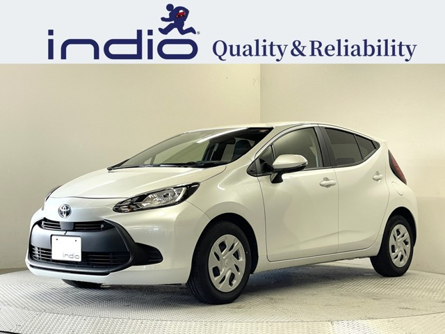 アクア 1.5 X トヨタセーフティセンス 純正ディスプレイ