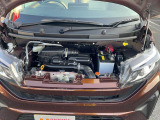 エンジンルームも綺麗です◎